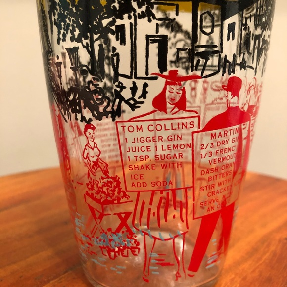 Vintage Cocktail Shaker with Drink Recipes - Picture 2 of 10